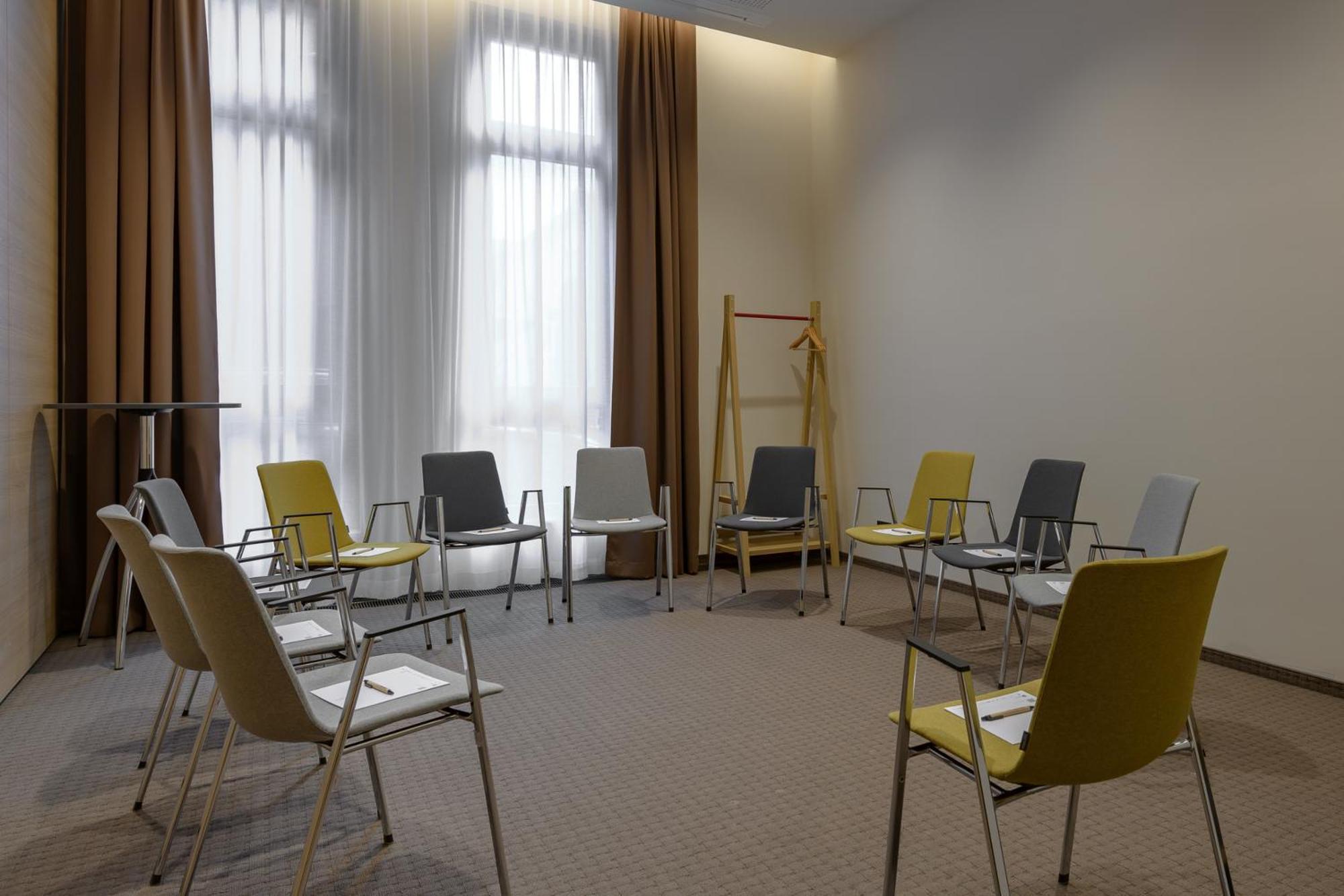 Intercityhotel Herford Esterno foto