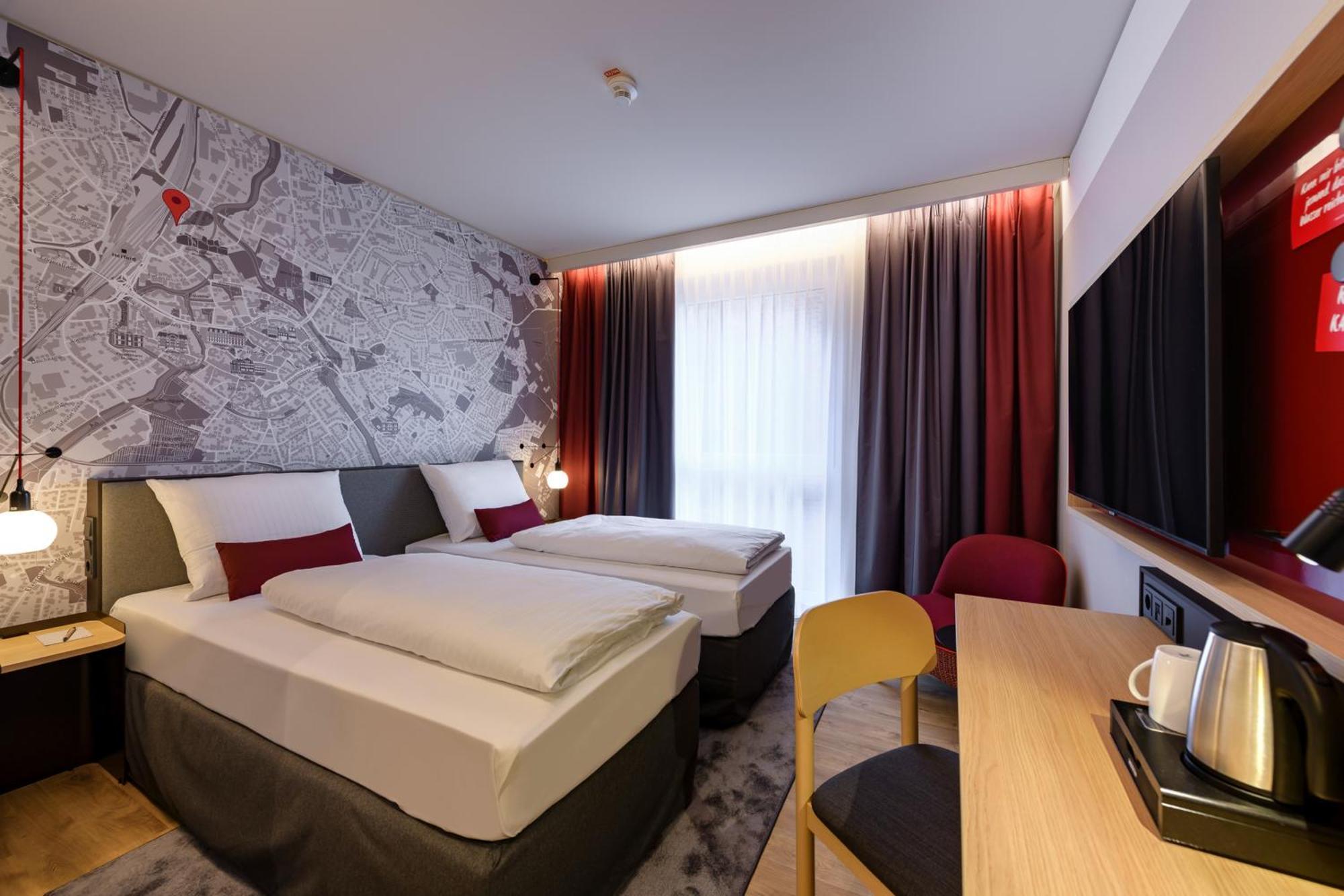 Intercityhotel Herford Esterno foto